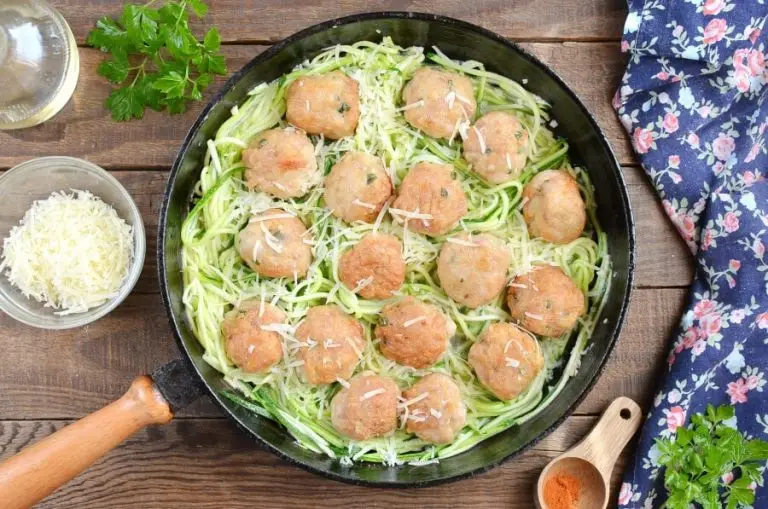 Step 8 - Garlic Butter Meatballs and Zoodles
