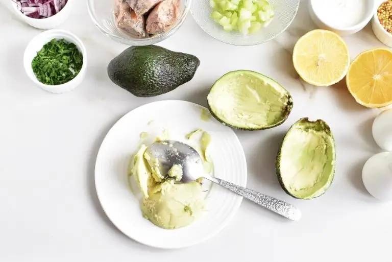 Step 2 - Healthy Tuna Salad Stuffed in Avocado