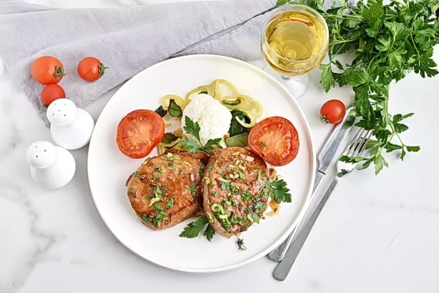 Honey Mustard Grilled Pork Chops