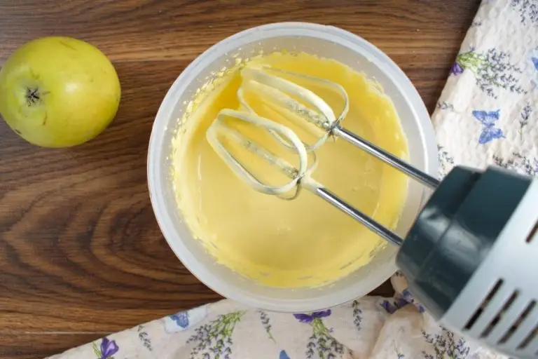Step 9 - Irish Apple Cake with Custard Sauce