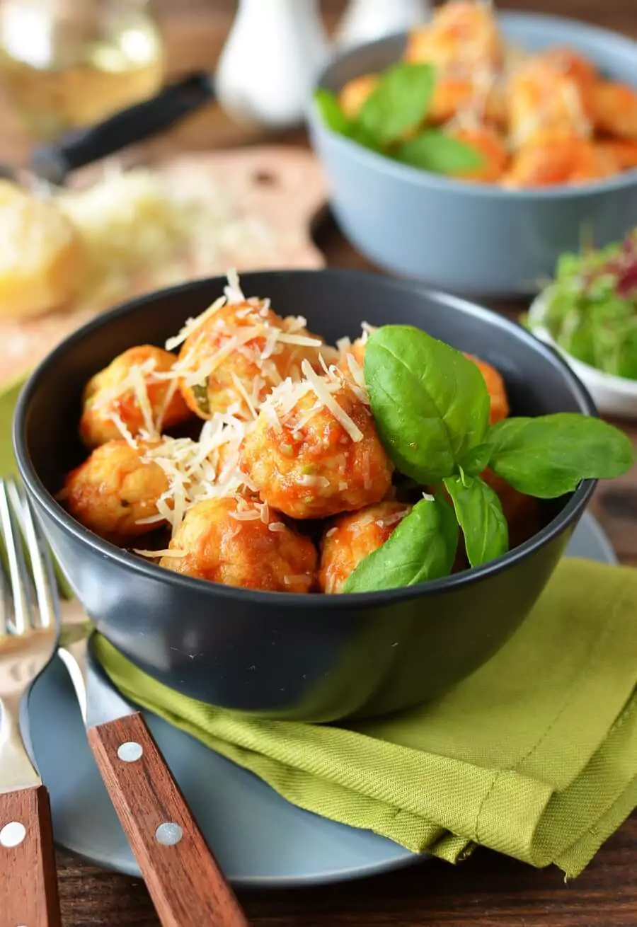 Keto Chicken Parmesan Meatballs
