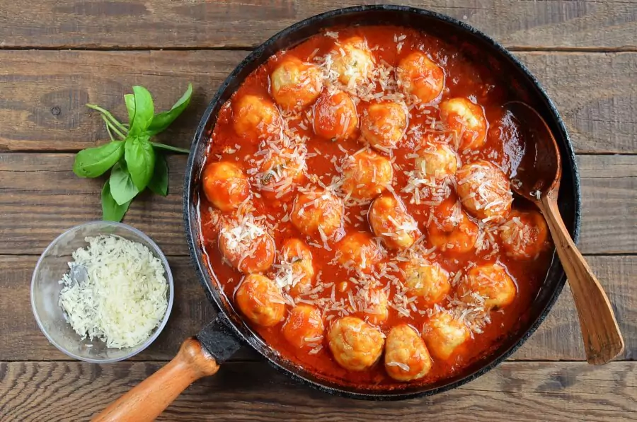 Keto Chicken Parmesan Meatballs Recipe-How To Make Keto Chicken Parmesan Meatballs-Delicious Keto Chicken Parmesan Meatballs