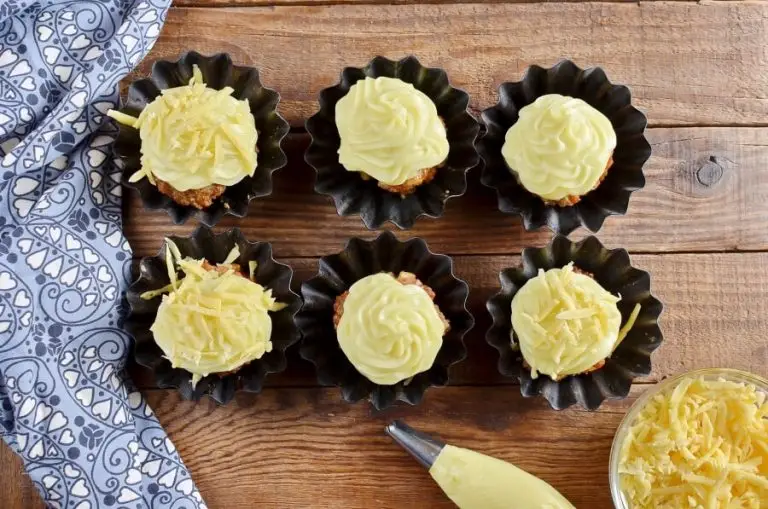 Step 6 - Meatloaf Cupcakes