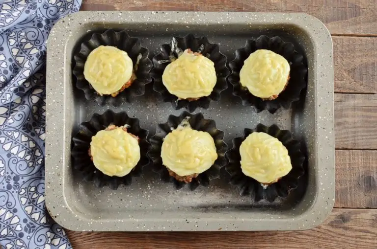 Step 7 - Meatloaf Cupcakes