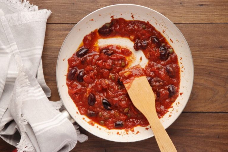 Step 4 - Pasta Puttanesca