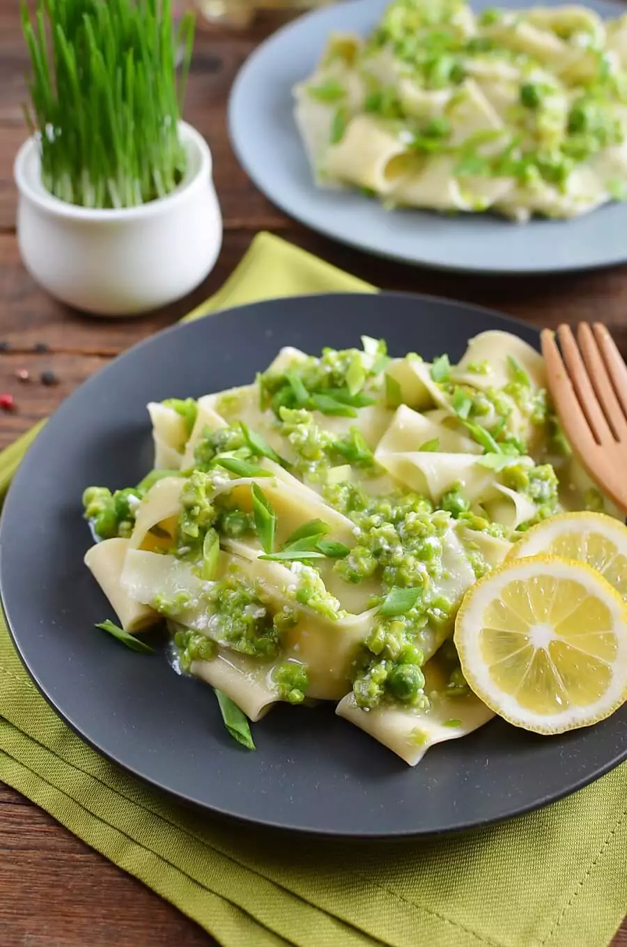 Pea Pesto Pappardelle