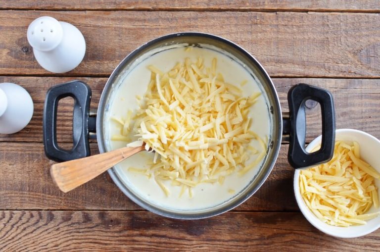 Real Welsh Rarebit Recipe Cook Me Recipes