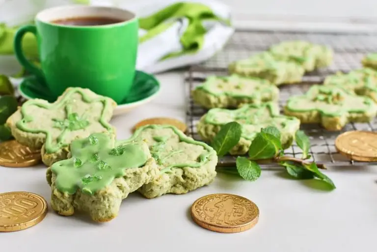 Step 12 - Shamrock Cookies