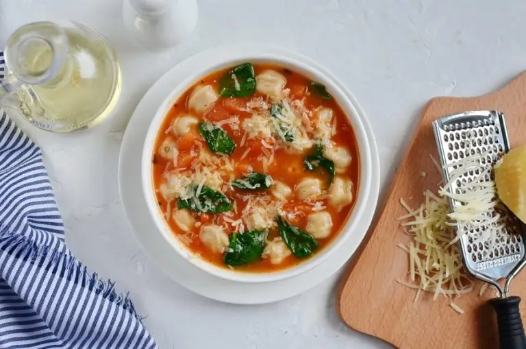 Step 5 - Spinach and Tortellini Soup
