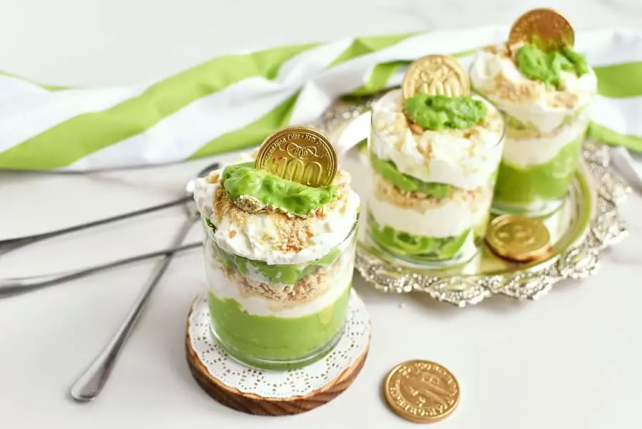 St. Patrick’s Day Green Trifle Recipes-Homemade St. Patrick’s Day Green Trifle-Easy St. Patrick’s Day Green Trifle