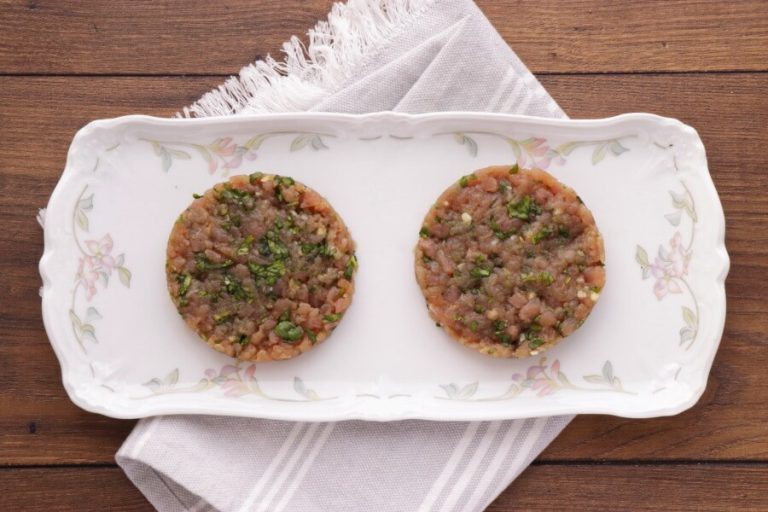 Step 3 - Tangy Tuna Burgers