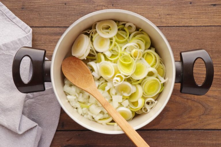 Step 1 - Winter Potato and Leek Soup