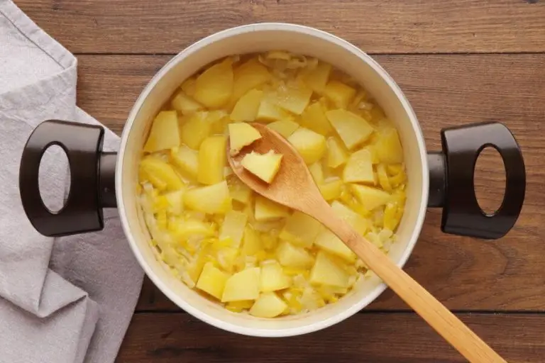 Step 2 - Winter Potato and Leek Soup