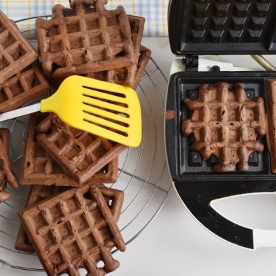 Wonderful Chocolate Waffles recipe - step 3