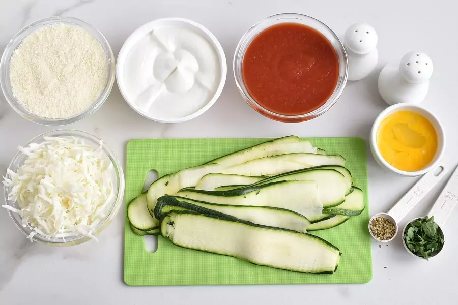 Ingredients for Zucchini Manicotti