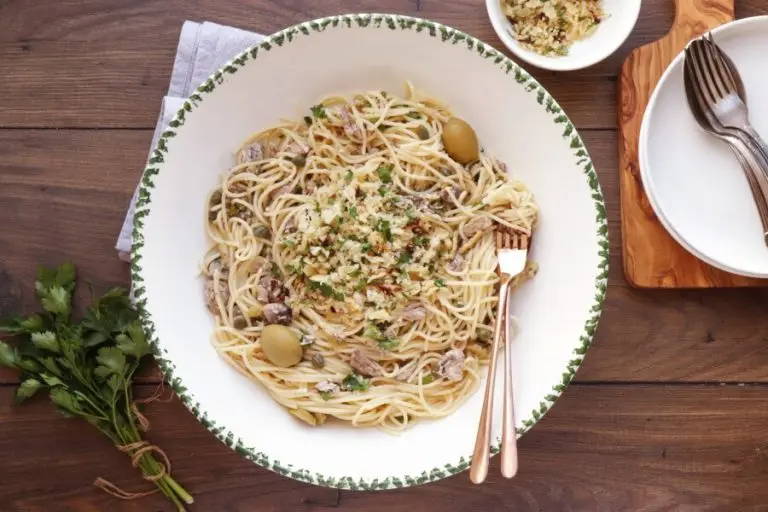 Step 7 - 15 Minute Tuna Pasta with Pangrattato