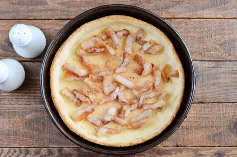 Step 10 - Bacon and Leek Deep-Dish Quiche