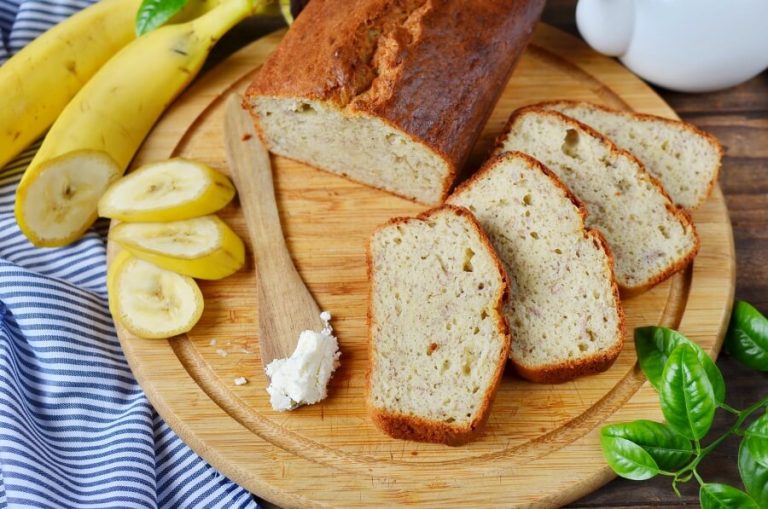 Step 8 - Banana, Coconut & Cardamom Bread