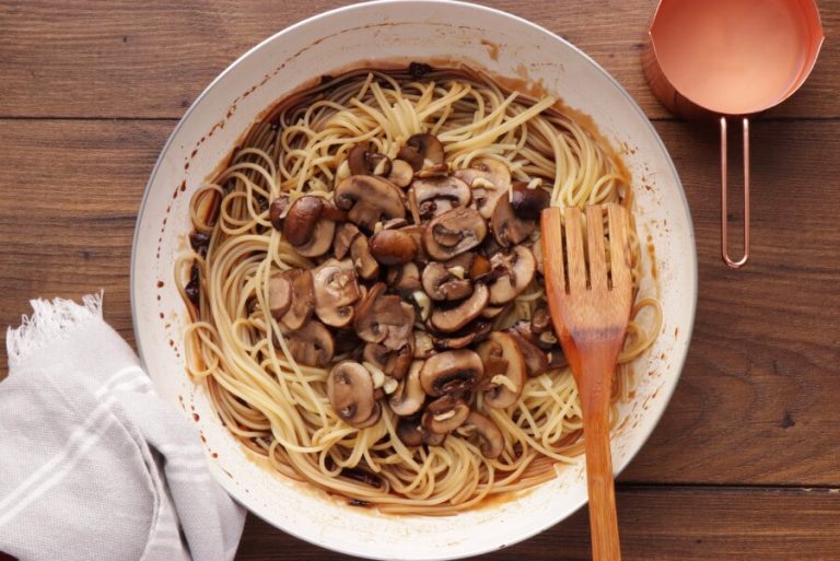 Step 8 - Caramelized Balsamic Goat Cheese Pasta