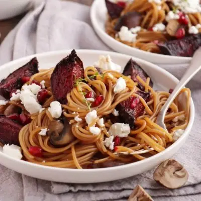 Caramelized Balsamic Goat Cheese Pasta Recipe-Mushroom Goat Cheese Pasta-Easy Lent Beat Mushroom Pasta