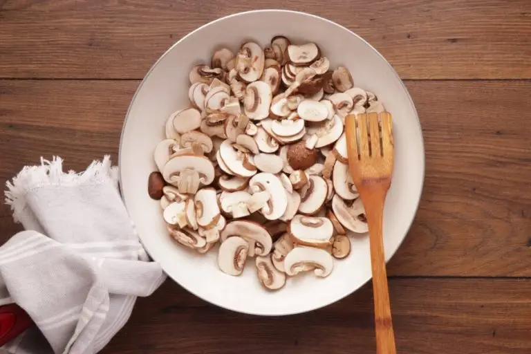 Step 5 - Caramelized Balsamic Goat Cheese Pasta