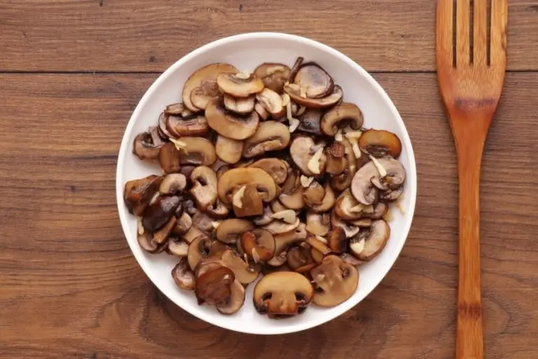 Step 6 - Caramelized Balsamic Goat Cheese Pasta