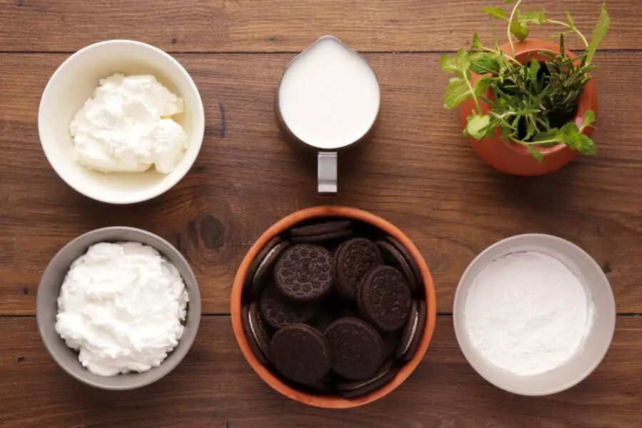Ingredients for Dirt Cake