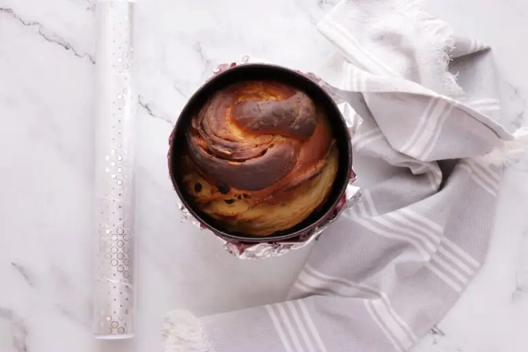 Step 9 - Easter Bread: Kulich-Cruffin
