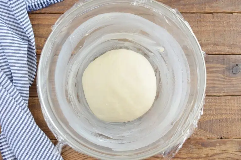Step 3 - Easter Bunny Rolls