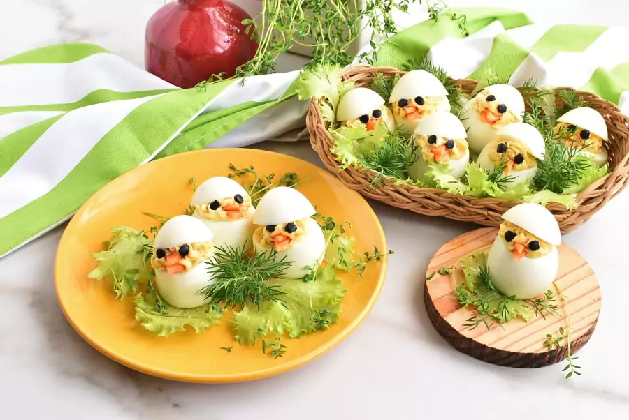 Easter Egg: Deviled Egg Chicks