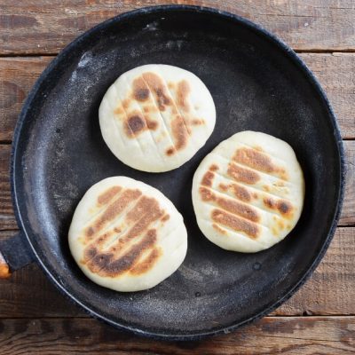 Easy Garlic Flatbreads recipe - step 7