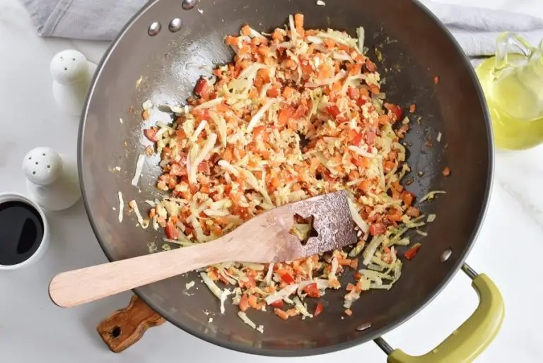 Step 3 - Easy and Healthy Vegetable Fried Rice