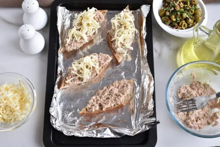 Step 4 - Cheesy Tuna Melts with Olive Salsa