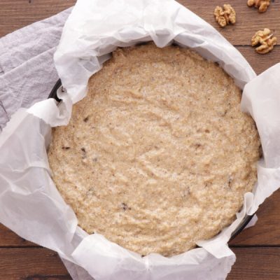 Flourless Walnut-Date Cake recipe - step 7