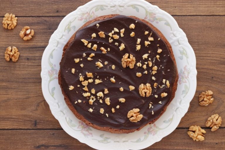 Step 9 - Flourless Walnut-Date Cake