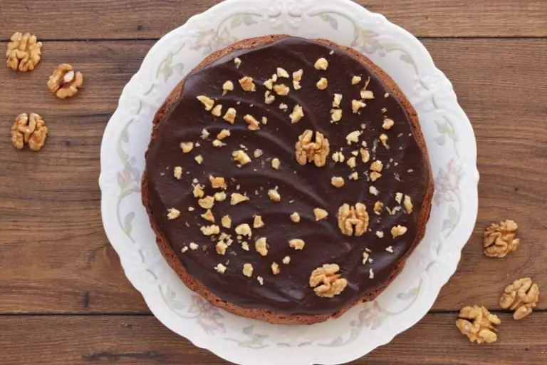 Step 9 - Flourless Walnut-Date Cake