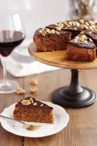 Flourless Walnut-Date Cake