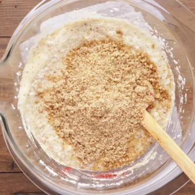 Flourless Walnut-Date Cake recipe - step 6