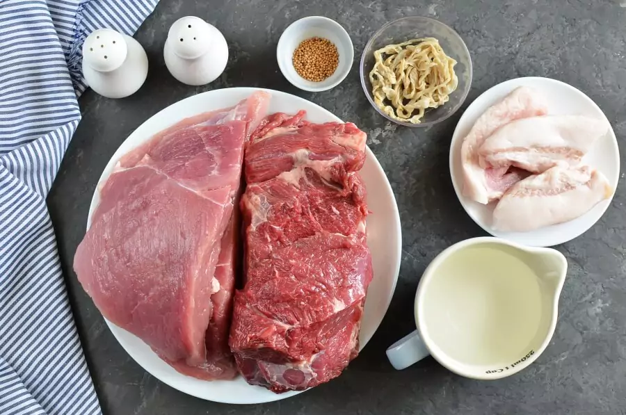 Ingredients for How to Make Homemade Sausage