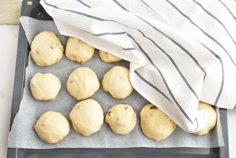 Step 7 - Hot Cross Buns