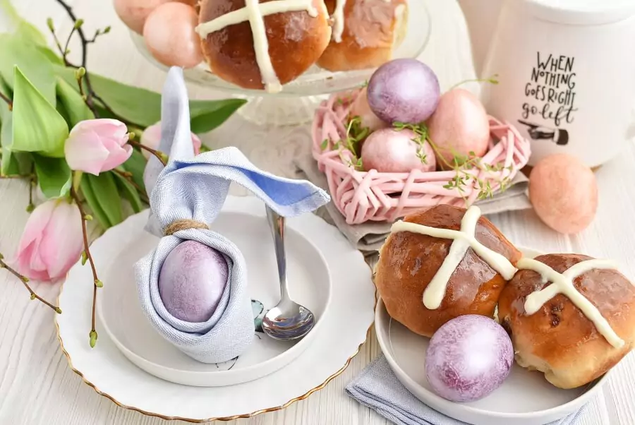 Hot Cross Buns