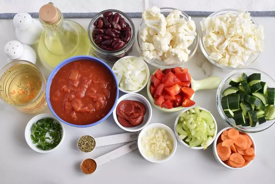 Ingredients for Instant Pot Vegetable Soup
