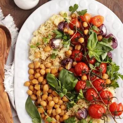 Millet with Roasted Tomatoes and Chickpeas Recipe-Vegan Millet with Roasted Tomatoes and Chickpeas-Healthy Vegan Dinner with Millet