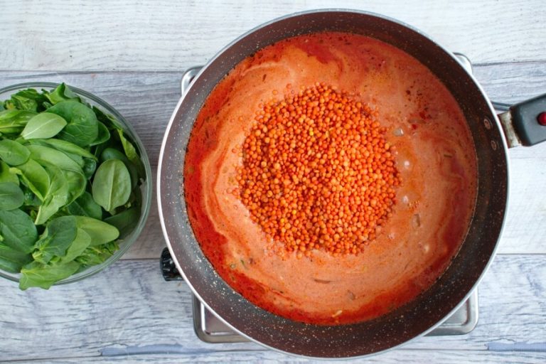 Step 5 - Red Lentil and Spinach Masala