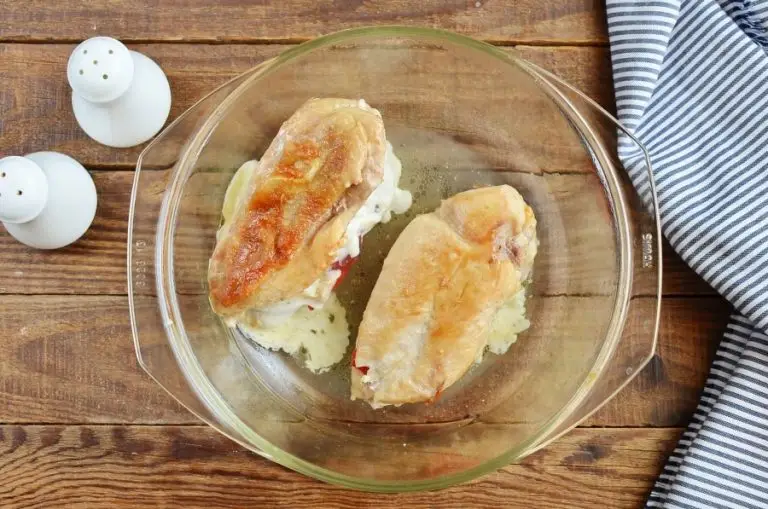 Step 8 - Red Pepper and Mozzarella Stuffed Chicken