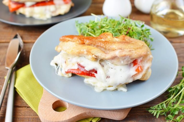 Step 9 - Red Pepper and Mozzarella Stuffed Chicken