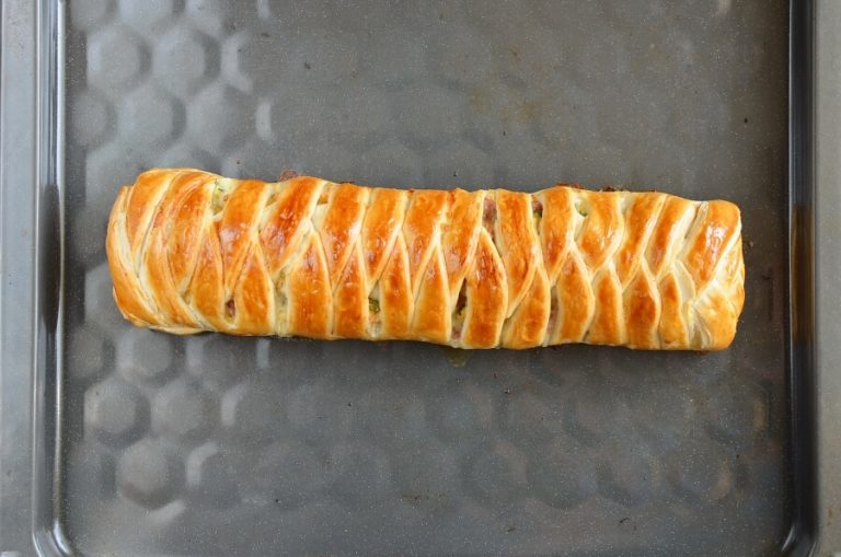 Step 7 - Scrambled Eggs in Puff Pastry