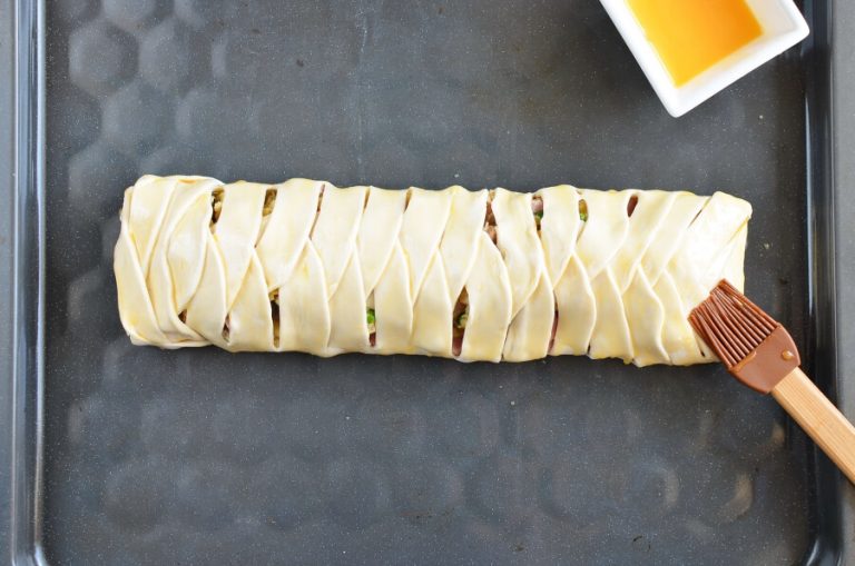 Step 7 - Scrambled Eggs in Puff Pastry
