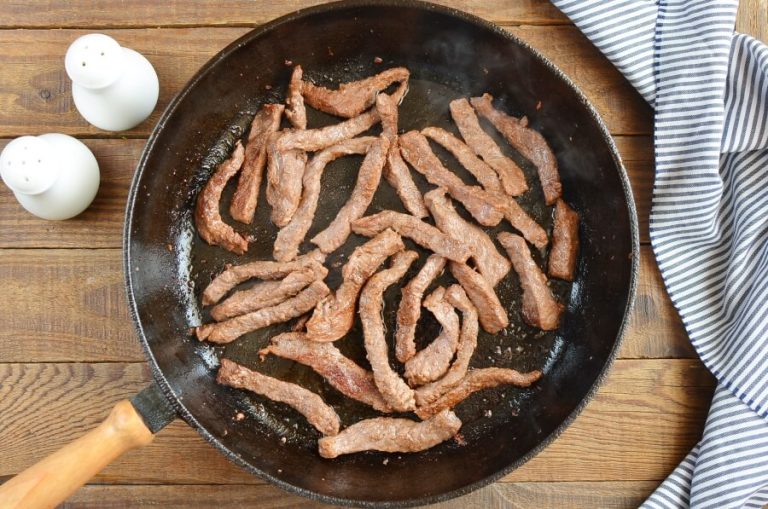 Sirloin Strips over Rice Recipe Cook.me Recipes