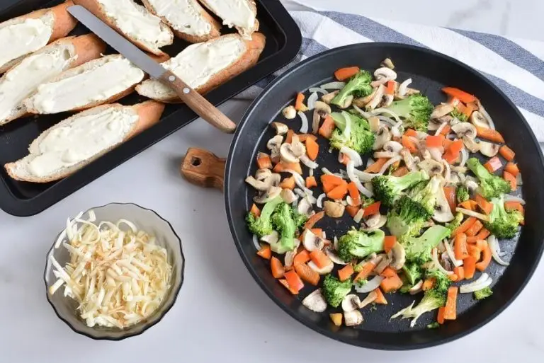 Smoked Gouda Veggie Melt recipe - step 6